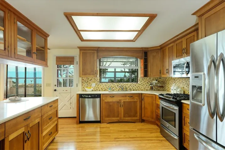 1961 Oxford Avenue, Cambria, California 93428