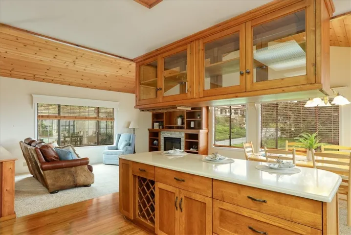 1961 Oxford Avenue, Cambria, California 93428