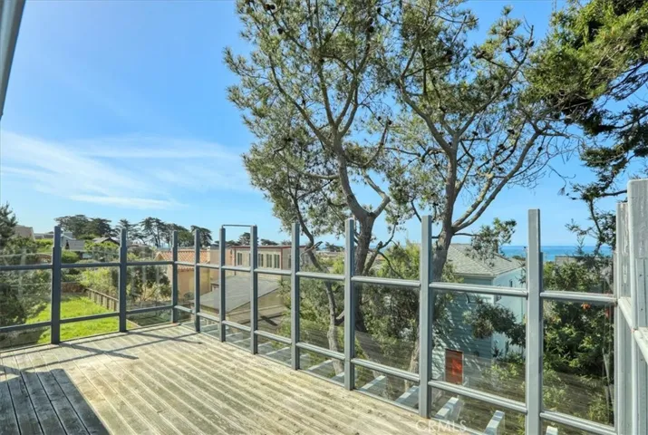 1961 Oxford Avenue, Cambria, California 93428