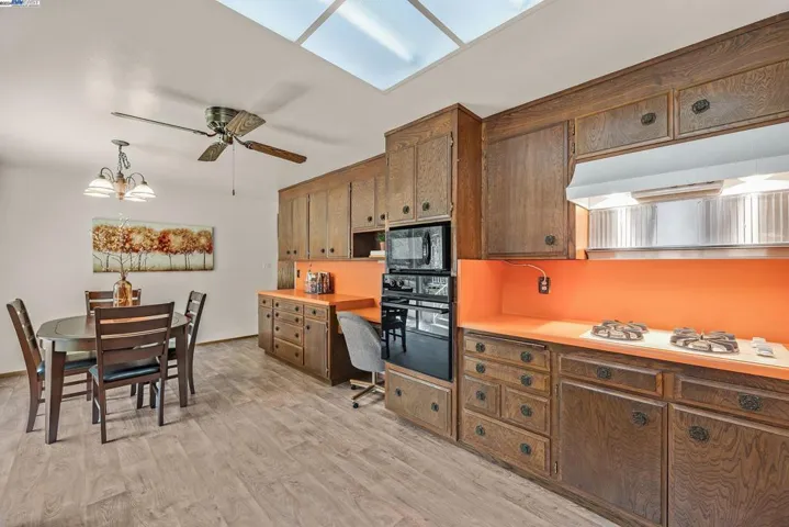 17641 Trenton Dr, Castro Valley, California 94546
