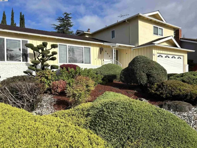 17641 Trenton Dr, Castro Valley, California 94546