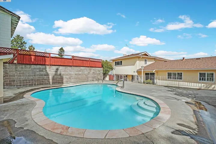 17641 Trenton Dr, Castro Valley, California 94546