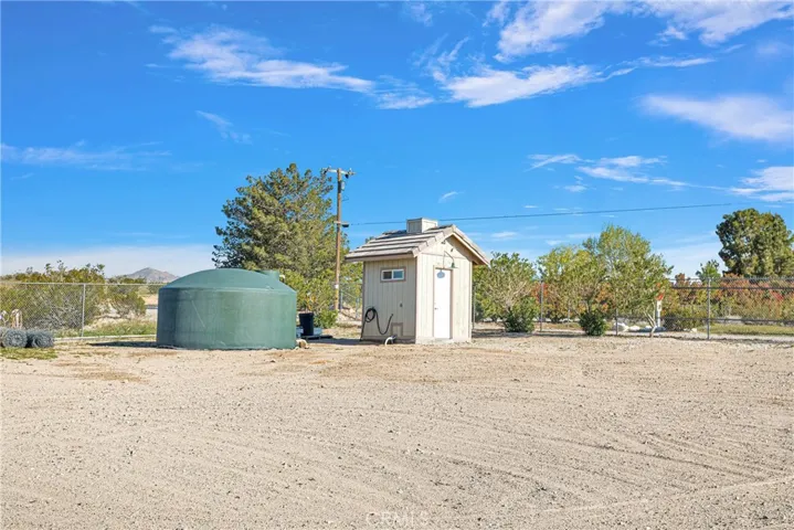 14921 Elderberry Drive, Oro Grande, California 92368