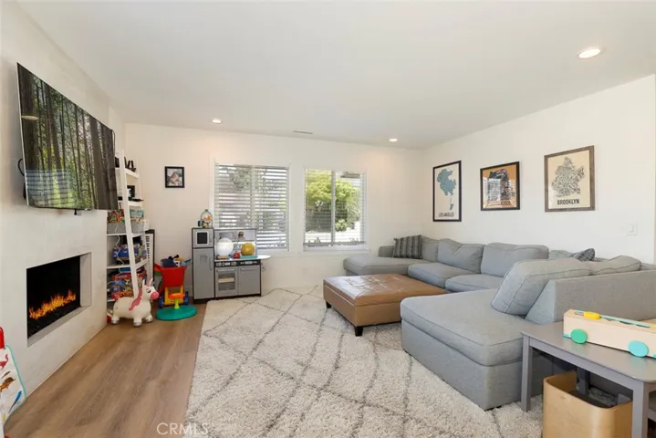 2712 Bowdoin Street, La Verne, California 91750