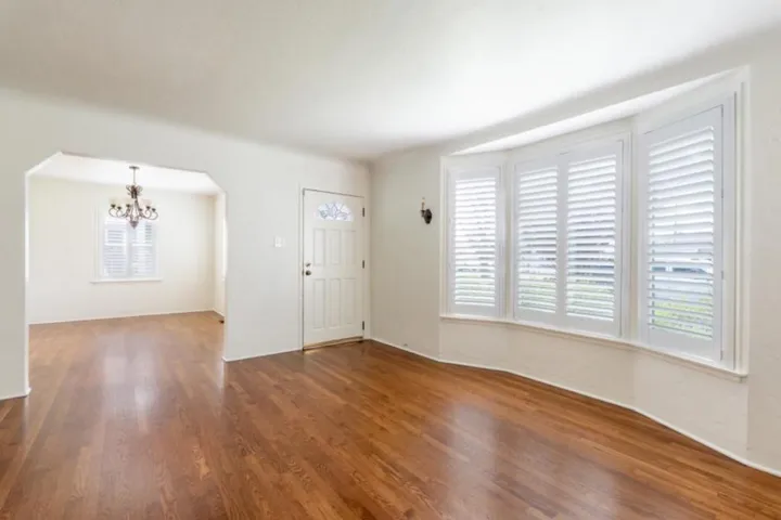 325 Hawthorne Street, Salinas, California 93901