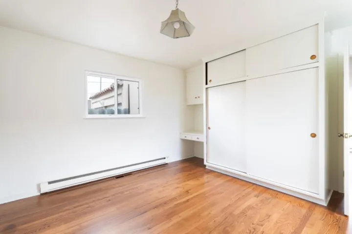 325 Hawthorne Street, Salinas, California 93901