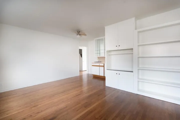 325 Hawthorne Street, Salinas, California 93901