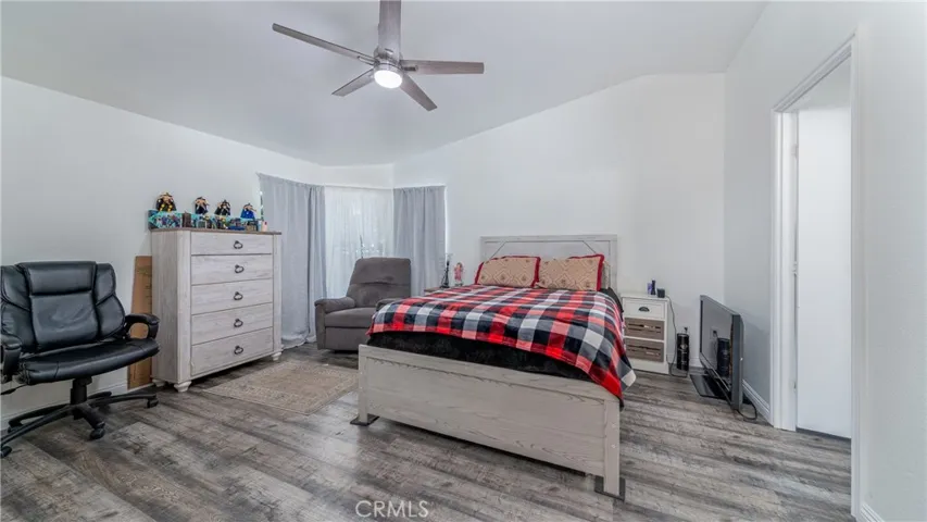 Bedroom no. 1 with grand walk-in closet.