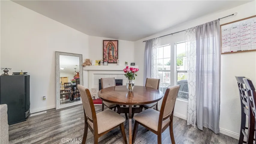 Breakfast nook conveniently located adjacent to the kitchen.
