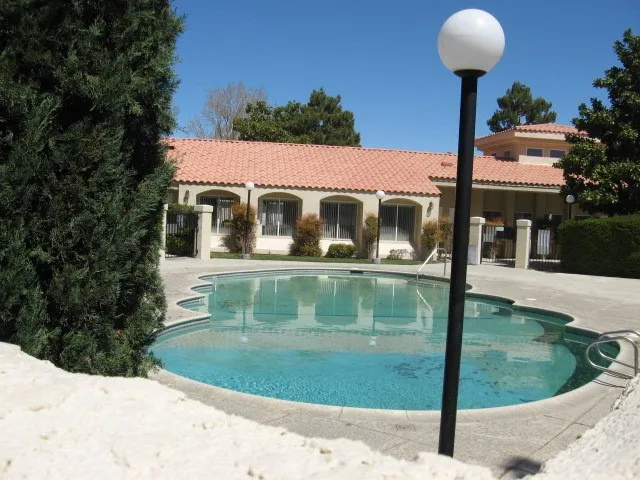 43485 30th Street W 4, Lancaster, California 93536
