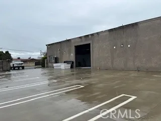 12 parking spaces available
