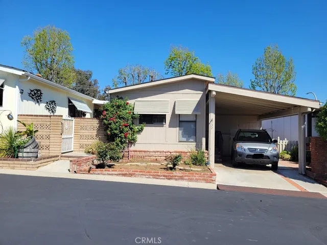 732 Knoll Lake 265, Brea, California 92821