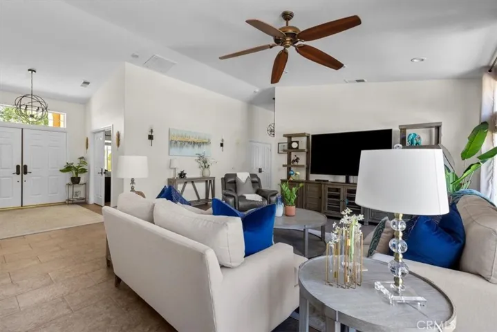 92 Hudson Court, Palm Desert, California 92211