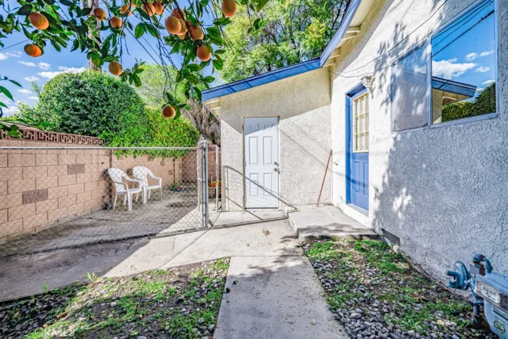 15838 Eccles Street, North Hills, California 91343