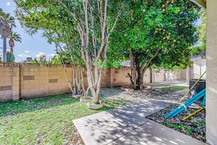 15838 Eccles Street, North Hills, California 91343