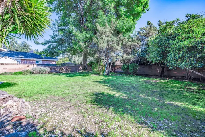 15838 Eccles Street, North Hills, California 91343