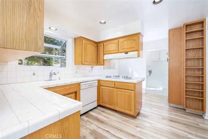 15838 Eccles Street, North Hills, California 91343