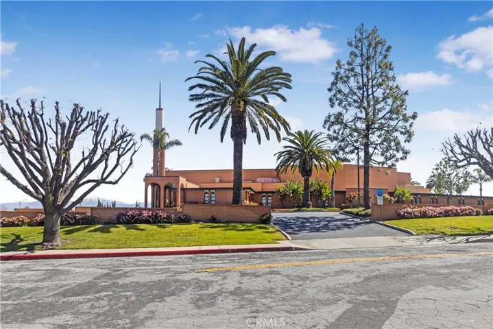 16801 Twin Hill Drive, Hacienda Heights, California 91745