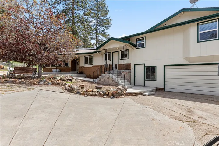 6061 Old Mill Road, Mariposa, California 95338