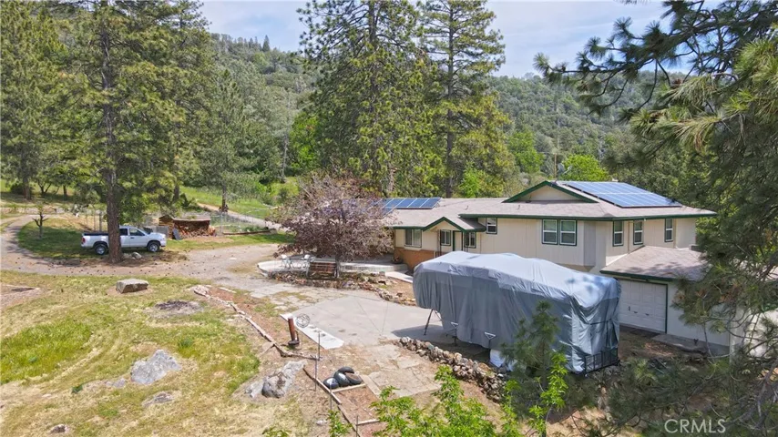 6061 Old Mill Road, Mariposa, California 95338