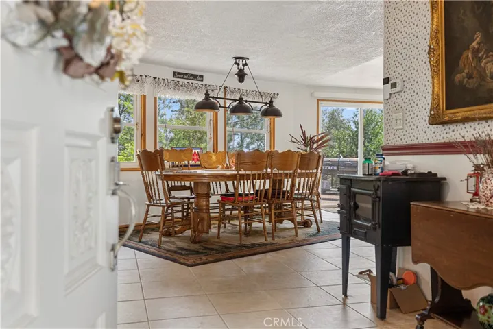 6061 Old Mill Road, Mariposa, California 95338