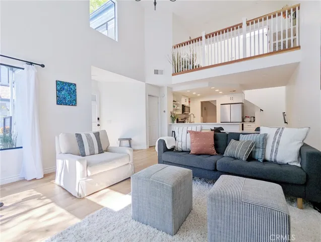 Great Room with Vaulted Ceilings