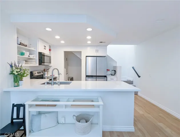 631 Springbrook N 41, Irvine, California 92614