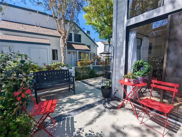 631 Springbrook N 41, Irvine, California 92614