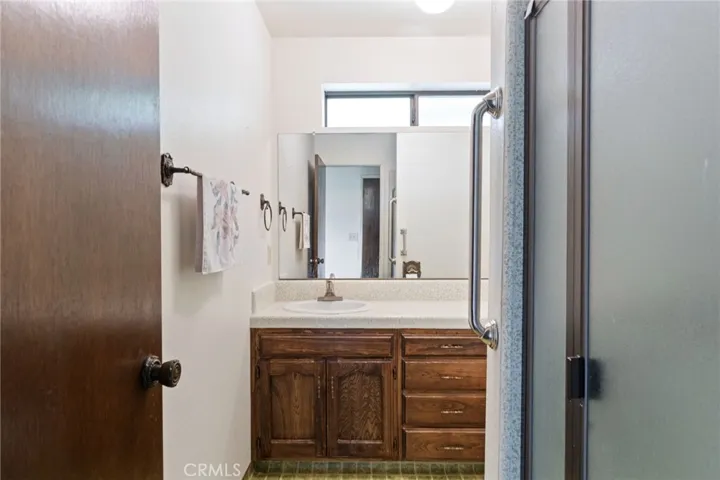 11778 Marietta Avenue, Clovis, California 93619