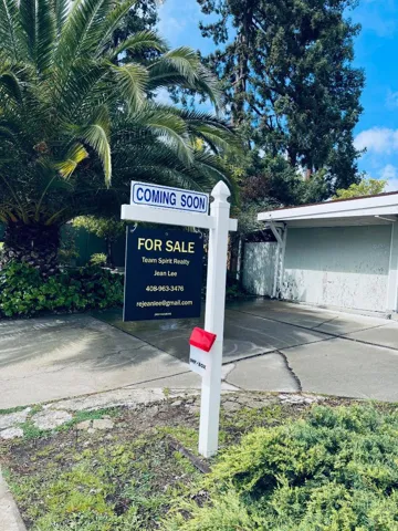 10751 Carver Drive, Cupertino, California 95014