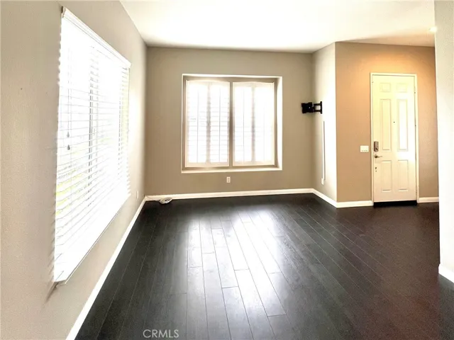25063 Acorn Court, Corona, California 92883