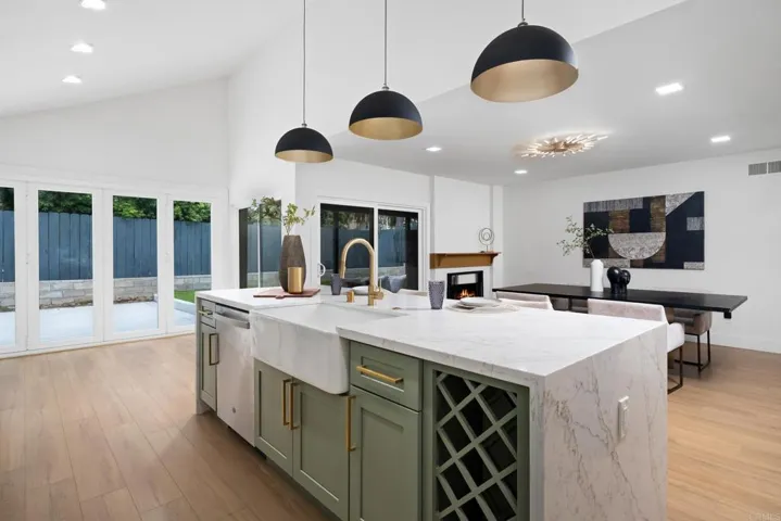 12933 Rife Way, San Diego, California 92129