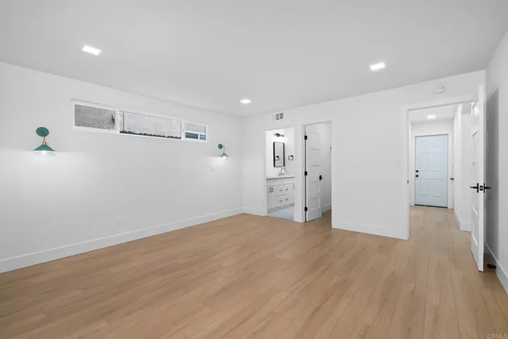 12933 Rife Way, San Diego, California 92129