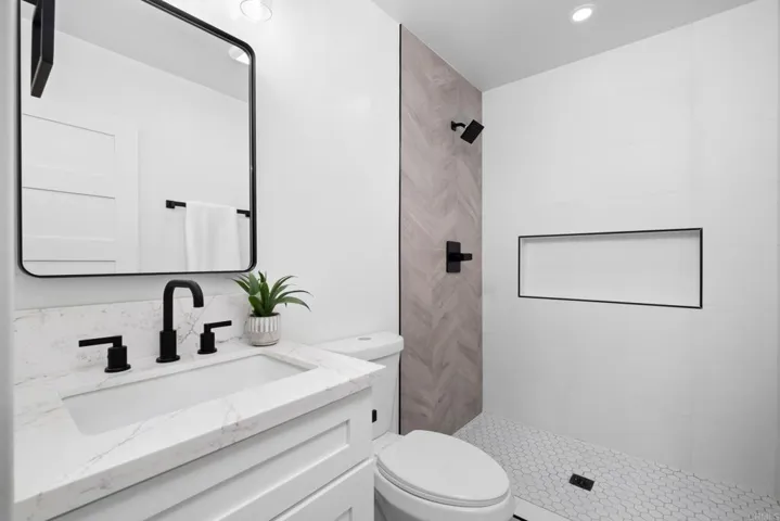 12933 Rife Way, San Diego, California 92129