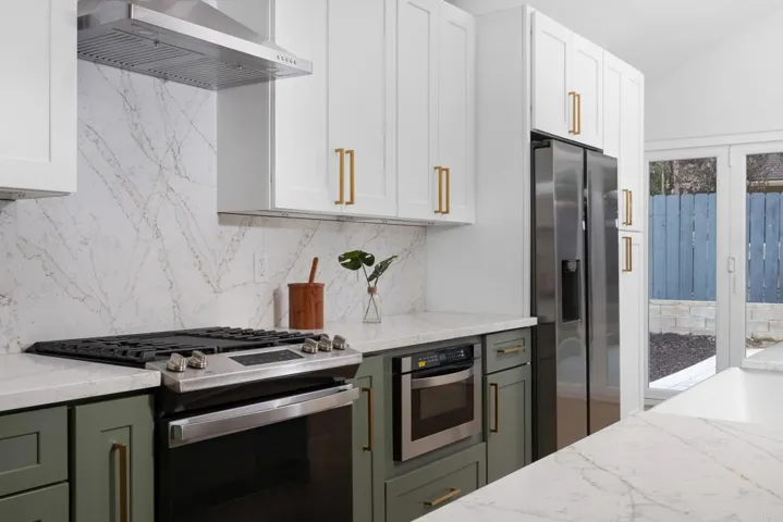 12933 Rife Way, San Diego, California 92129