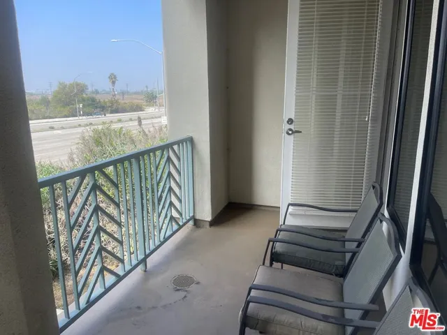 5625 Crescent Parkway 106, Playa Vista, California 90094