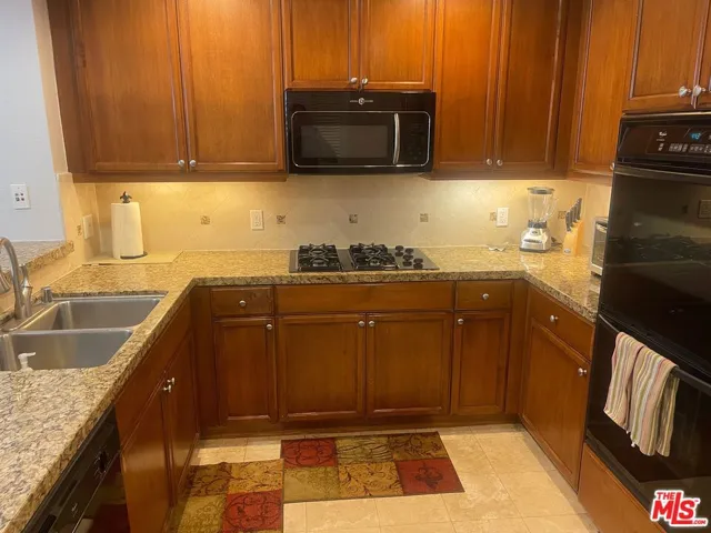 5625 Crescent Parkway 106, Playa Vista, California 90094