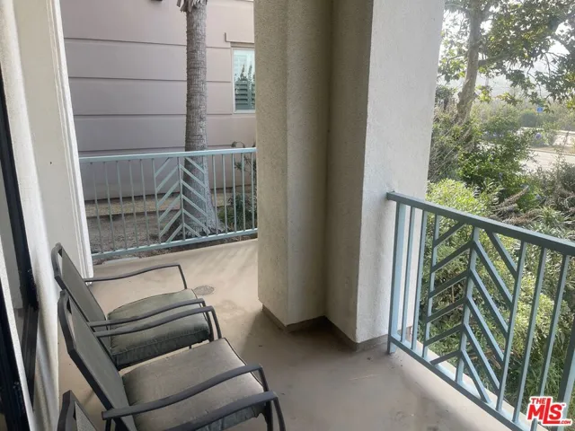 5625 Crescent Parkway 106, Playa Vista, California 90094