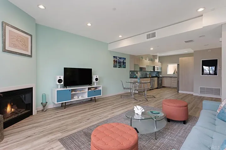 401 N Coast Hwy 206, Oceanside, California 92054