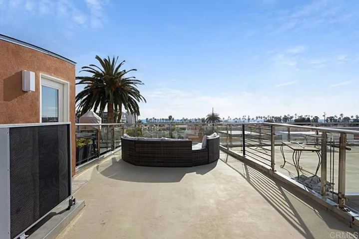 401 N Coast Hwy 206, Oceanside, California 92054