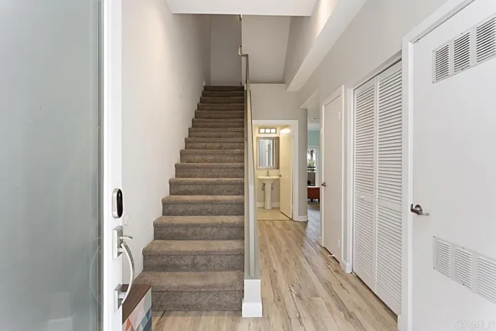 401 N Coast Hwy 206, Oceanside, California 92054