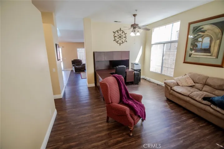 704 Rosalinda Drive, Oxnard, California 93030