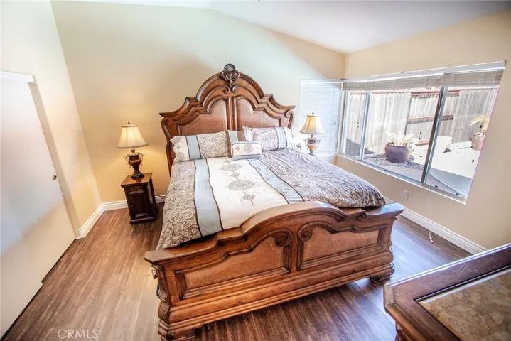 704 Rosalinda Drive, Oxnard, California 93030