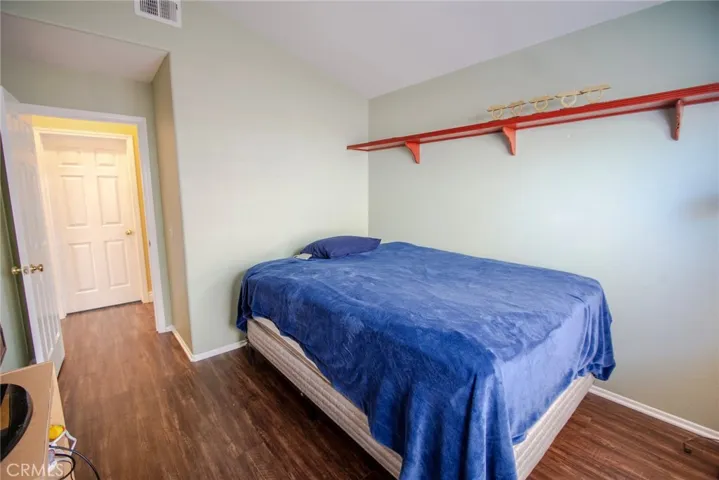 704 Rosalinda Drive, Oxnard, California 93030
