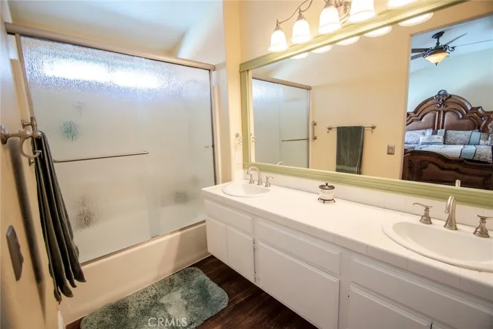 704 Rosalinda Drive, Oxnard, California 93030