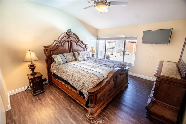 704 Rosalinda Drive, Oxnard, California 93030