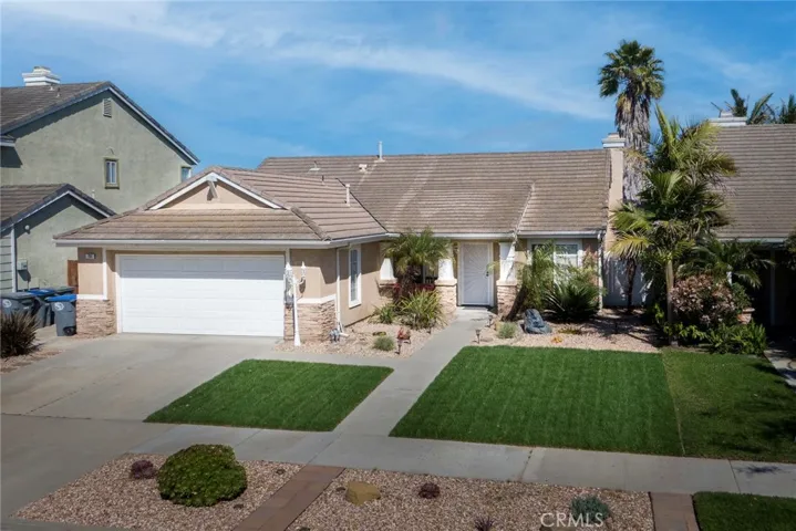 704 Rosalinda Drive, Oxnard, California 93030
