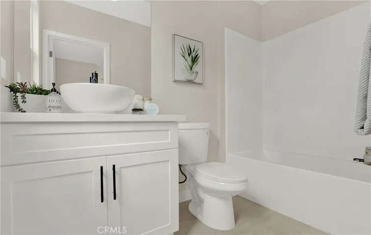Bathroom 2 by Den
