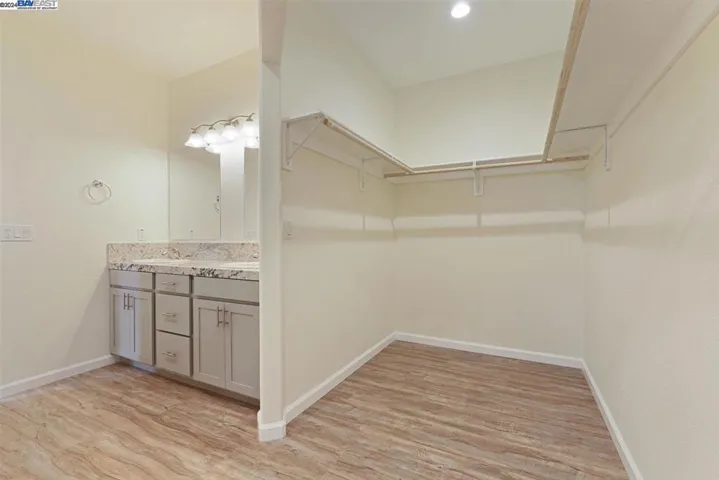 2933 S Bieghle, Stockton, California 95206-1234