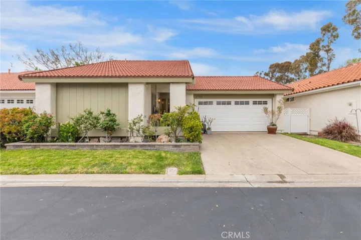 27766 Via Sarasate, Mission Viejo, California 92692
